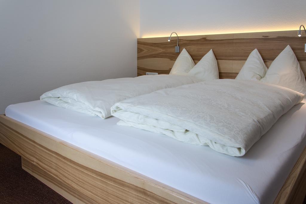 סן אנטון Appartements Plaija מראה חיצוני תמונה